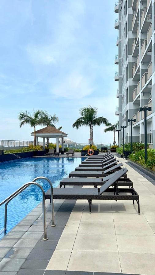 Cozycoaststay By Appletravelbeyondph Pasay Exterior photo